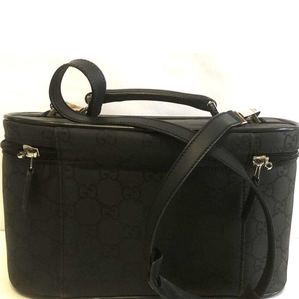 Gucci Vanity travel trunk. 
Vintage piece 
Pre loved